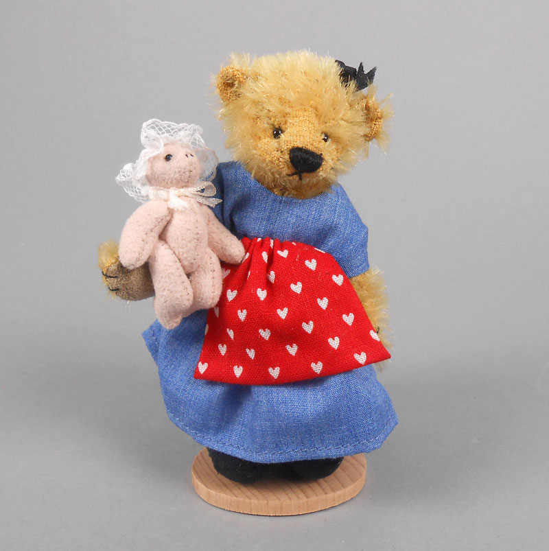 10th Anniversary Alice